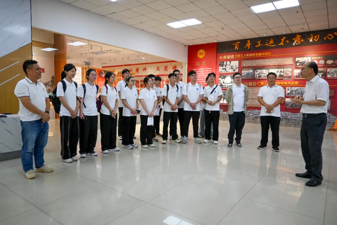 10D257